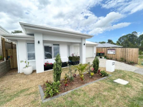 New ensuite room in new house near Chermside